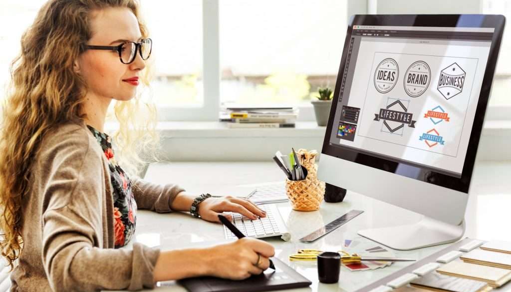 smart custom logo design